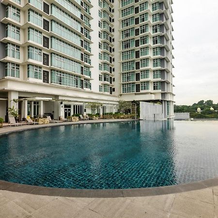Oyo 527 Home Dua Sentral 2Br Near Brickfields Kuala Lumpur Exterior foto